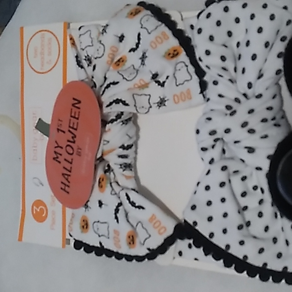 1st Halloween 3 piece set